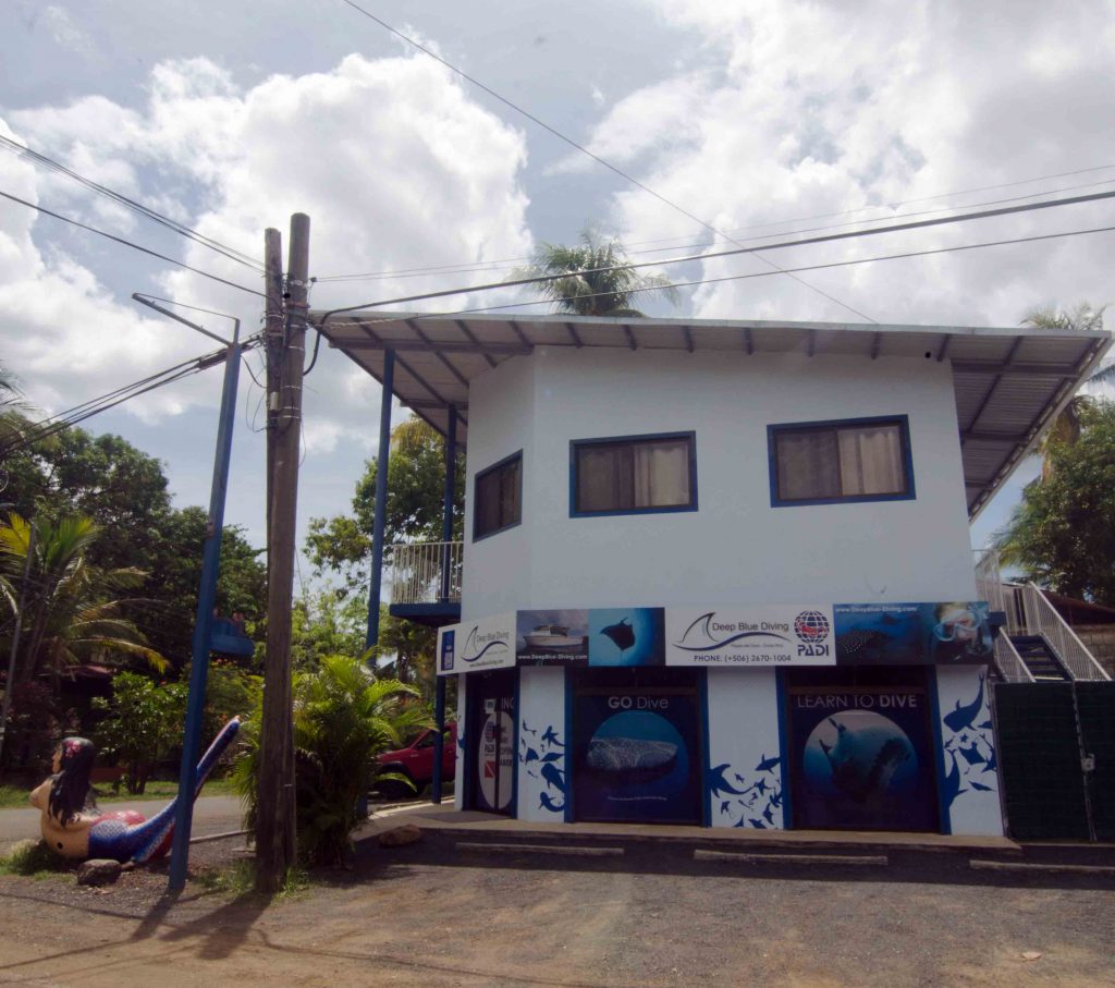 SCUBA DIVING IN COSTA RICA Deep Blue Diving